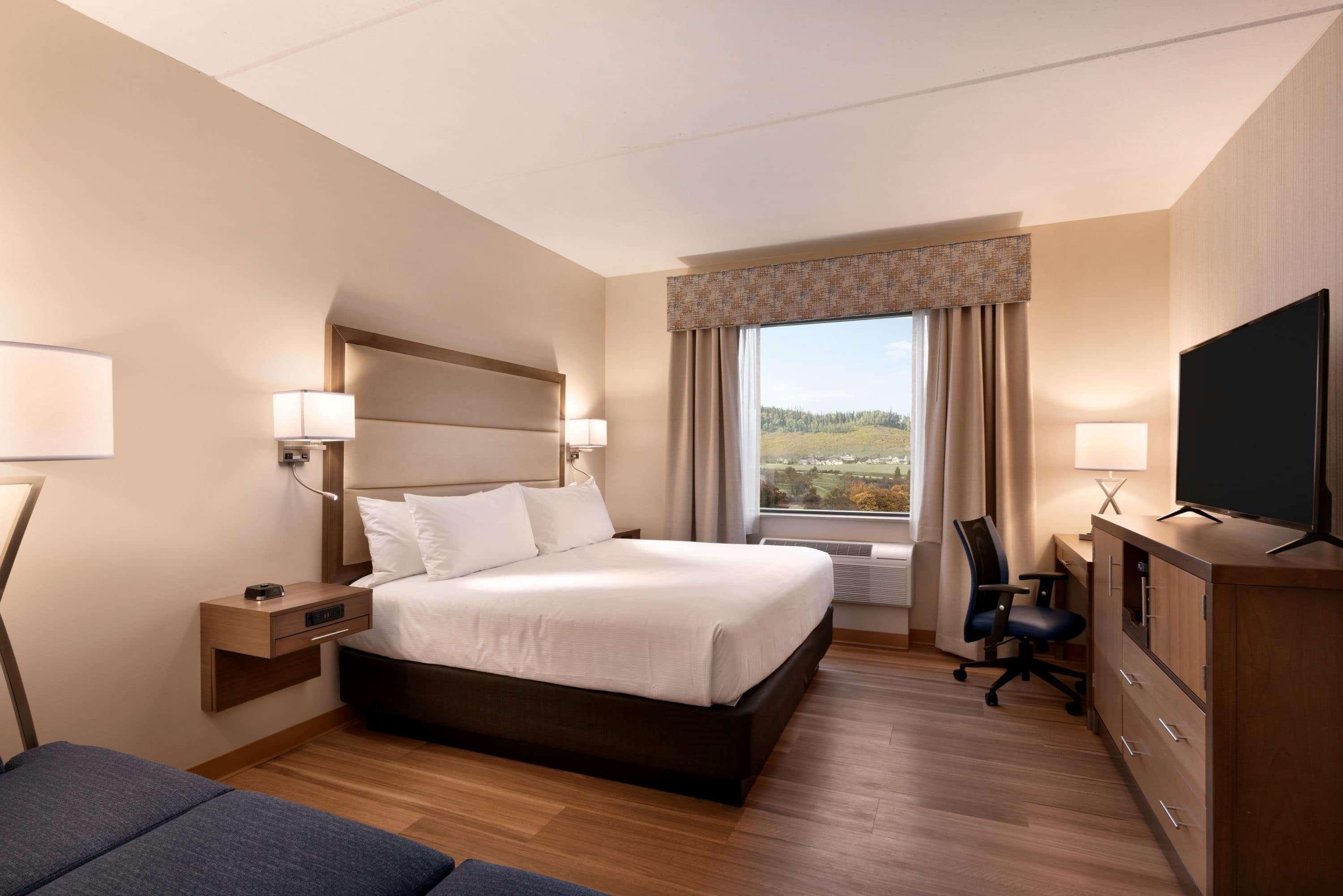 Отель Wyndham Garden State College Boalsburg Экстерьер фото
